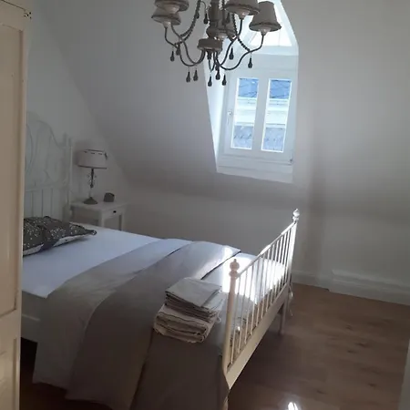 Apartment Uber Den Dachern Von *